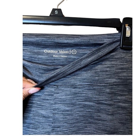 Outdoor Voices Womens Athletic Static Gray Leggings Size Small - Picture 2 of 3